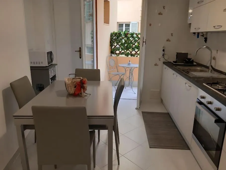 Casa Di Ermy Apartment Sanremo